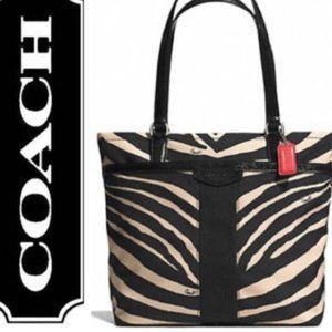 Coach purse vintage Zebra 🦓  print  F23283